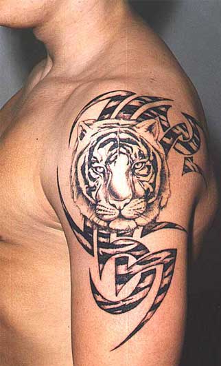 татуировка тигр и трайбл